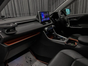Внедорожник Toyota RAV4 2020 года, 3500000 рублей, Красноярск