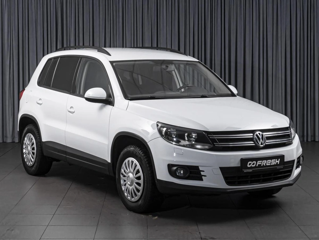 Внедорожник Volkswagen Tiguan 2014 года, 1220000 рублей, Ставрополь