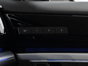 Внедорожник Volkswagen Touareg 2019 года, 5599000 рублей, Тюмень