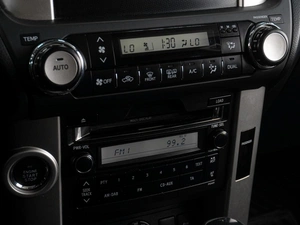 Внедорожник Toyota Land Cruiser Prado 2013 года, 2749000 рублей, Тюмень