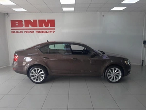 Лифтбек Skoda Octavia 2018 года, 1555000 рублей, Смоленск