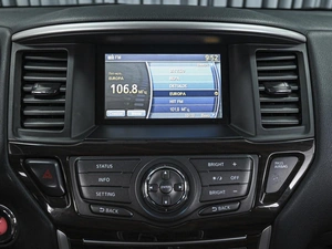 Внедорожник Nissan Pathfinder 2015 года, 1820000 рублей, Ставрополь