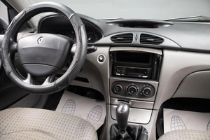 Лифтбек Renault Laguna 2003 года, 369000 рублей, Оренбург