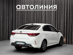 Седан Kia Rio 2020 года, 1575000 рублей, Красноярск