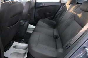 Хетчбэк Opel Astra 2014 года, 769000 рублей, Омск