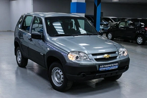 Внедорожник Chevrolet Niva 2016 года, 758000 рублей, Солонцы