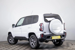Внедорожник ВАЗ (LADA) Niva Travel 2024 года, 1549000 рублей, Пермь