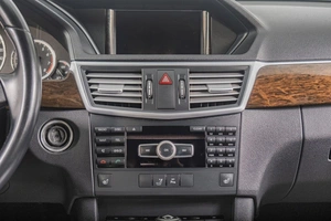 Седан Mercedes-benz E-класс 2011 года, 1769000 рублей, Томск