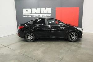 Седан Hyundai Solaris 2014 года, 1295000 рублей, Курск