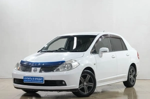 Седан Nissan Tiida Latio 2004 года, 499000 рублей, Новокузнецк