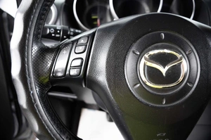 Седан Mazda 3 2005 года, 709000 рублей, Пермь