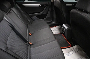 Седан Volkswagen Passat 2011 года, 939000 рублей, Сургут