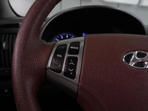 Седан Hyundai Elantra 2010 года, 699000 рублей, Воронеж