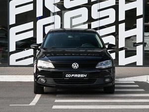 Седан Volkswagen Jetta 2011 года, 935000 рублей, Волгоград