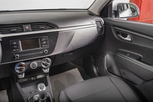 Седан Kia Rio 2021 года, 1439000 рублей, Томск