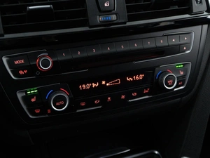 Седан BMW 3 серия 2015 года, 2347444 рублей, Москва