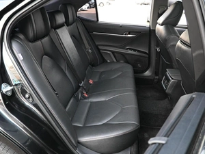 Седан Toyota Camry 2023 года, 3389000 рублей, Кирилловка