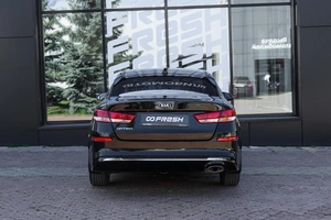 Седан Kia Optima 2019 года, 1999000 рублей, Ульяновск
