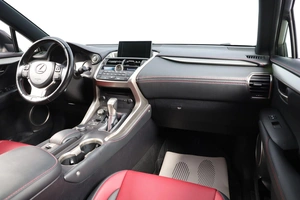 Внедорожник Lexus NX 2017 года, 3239000 рублей, Новосибирск