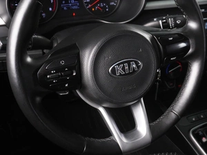 Седан Kia Rio 2018 года, 1400000 рублей, Минеральные Воды