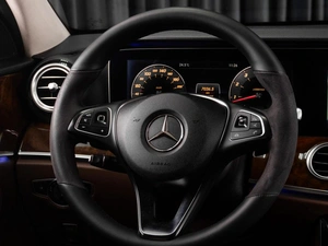 Седан Mercedes-benz E-класс 2016 года, 2539000 рублей, Тюмень