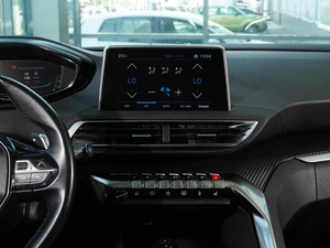Внедорожник Peugeot 3008 2018 года, 1698000 рублей, Тверь