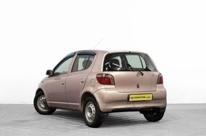 Хетчбэк Toyota Vitz 2000 года, 349000 рублей, Барнаул