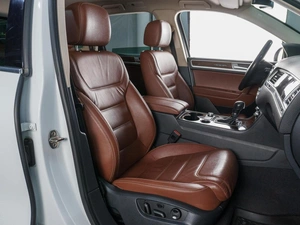 Внедорожник Volkswagen Touareg 2015 года, 3249000 рублей, Сургут