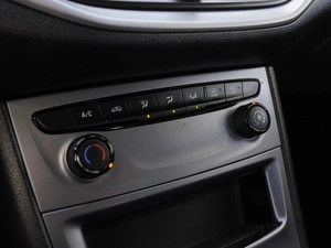 Универсал Opel Astra 2021 года, 1320000 рублей, Волгоград