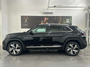 Внедорожник Volkswagen Teramont 2025 года, 5299000 рублей, Новосибирск