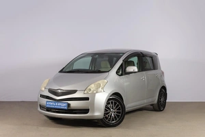 Хетчбэк Toyota Ractis 2010 года, 989000 рублей, Новосибирск