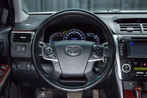 Седан Toyota Camry 2014 года, 1699000 рублей, Красноярск