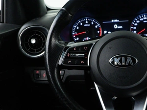 Седан Kia Cerato 2020 года, 2069444 рублей, Москва