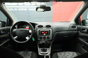 Хэтчбек Ford Focus 2009 года, 725000 рублей, Курск