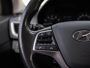 Седан Hyundai Solaris 2018 года, 1599000 рублей, Большой Сочи