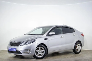 Седан Kia Rio 2013 года, 819000 рублей, Оренбург
