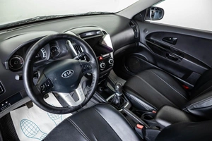 Хетчбэк Kia Ceed 2011 года, 779000 рублей, Пермь