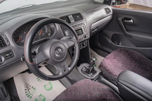 Седан Volkswagen Polo 2014 года, 839000 рублей, Томск