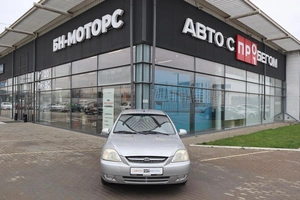 Универсал Kia Rio 2004 года, 370000 рублей, Мирное