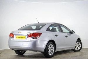 Седан Chevrolet Cruze 2012 года, 599000 рублей, Оренбург