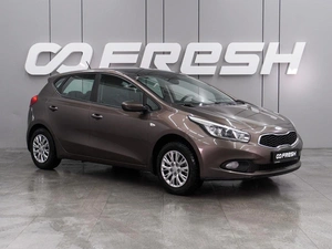 Хетчбэк Kia Ceed 2012 года, 899000 рублей, Воронеж
