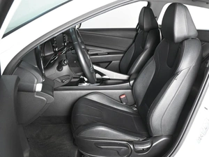 Седан Hyundai Elantra 2023 года, 2089000 рублей, Ростов-на-Дону