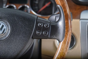 Седан Volkswagen Passat 2006 года, 739000 рублей, Томск
