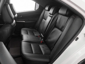 Седан Toyota Camry 2014 года, 2129000 рублей, Тюмень