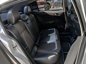 Седан Opel Astra 2008 года, 550000 рублей, Краснодар