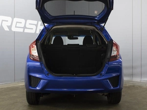 Хетчбэк Honda Fit 2017 года, 1110000 рублей, Омск