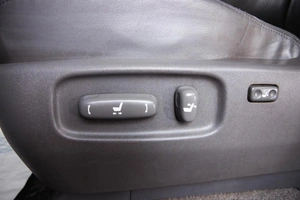 Внедорожник Toyota Land Cruiser Prado 2006 года, 2009000 рублей, Пермь