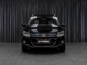 Внедорожник Volkswagen Tiguan 2013 года, 1819000 рублей, Тюмень