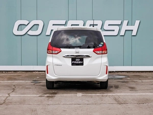 Минивэн Honda Freed 2018 года, 1970000 рублей, Большой Сочи