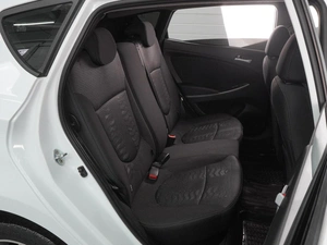 Хетчбэк Hyundai Solaris 2015 года, 980000 рублей, Воронеж